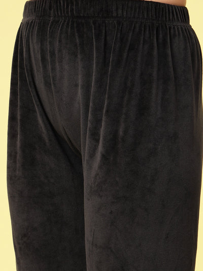 Women solid hooded velvet co-ord set with elasticated waistband detail.