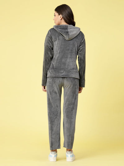 Women solid hooded velvet co-ord set with long sleeves and elastic waistband.