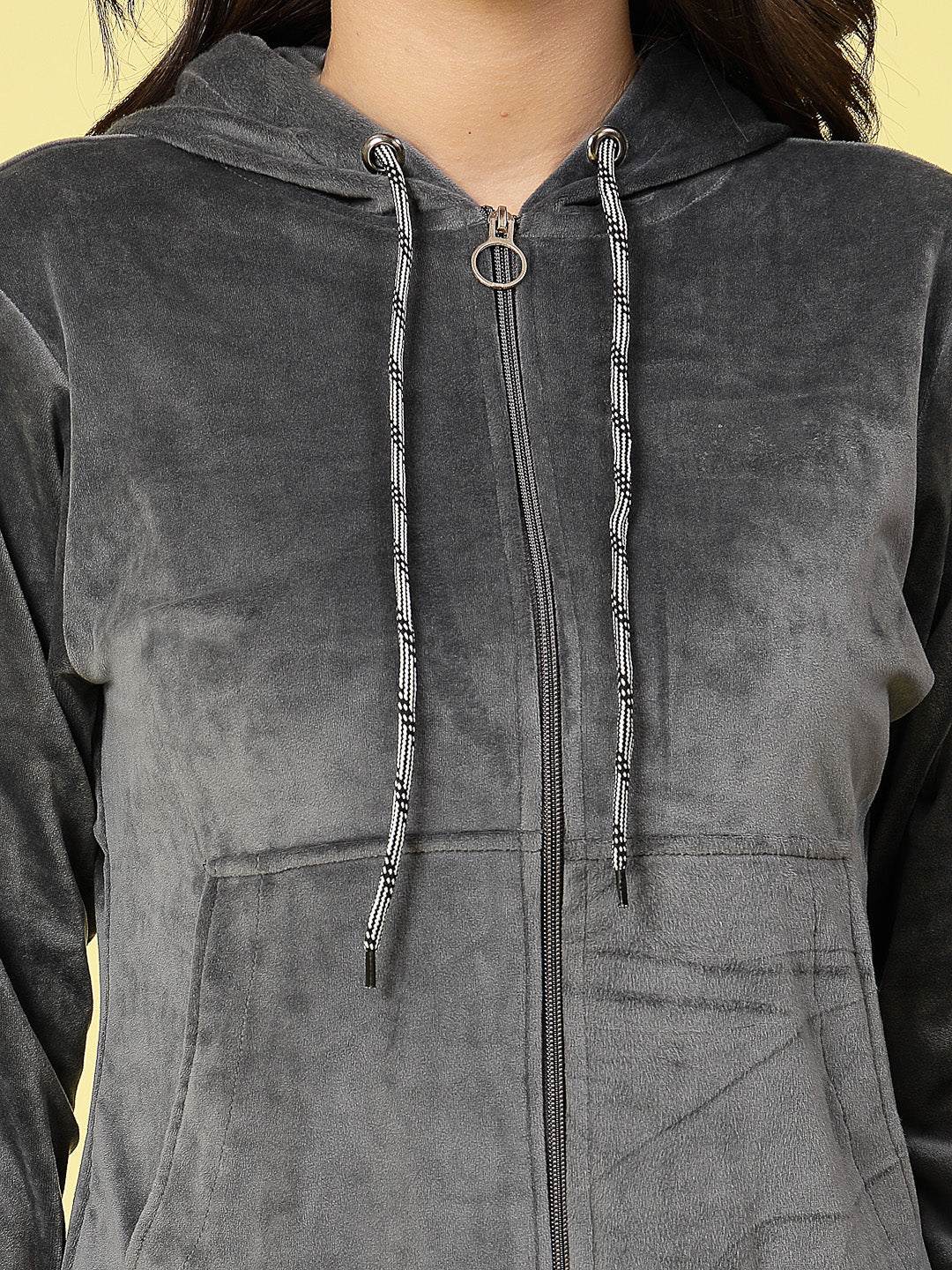 Women solid hooded velvet co-ord set with zip closure.