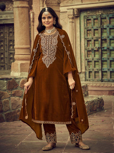 Maroon Embroidered Velvet Kurta with Dupatta Set