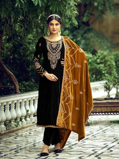 Black Embroidered Velvet Kurta with Dupatta Set