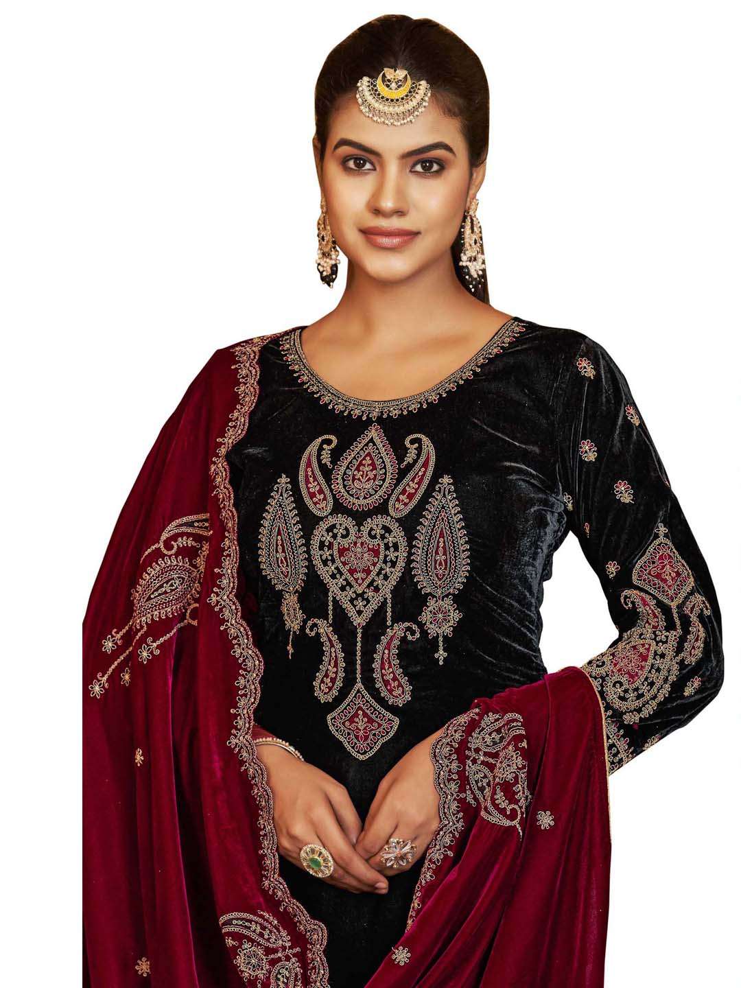 Black Embroidered Velvet Kurta with Dupatta Set