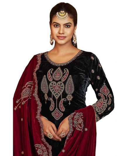 Black Embroidered Velvet Kurta with Dupatta Set