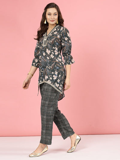 Bottle Green Geometric Printed Tunic Top with Trousers Co-Ords, V-collar, and three-quarter sleeves.