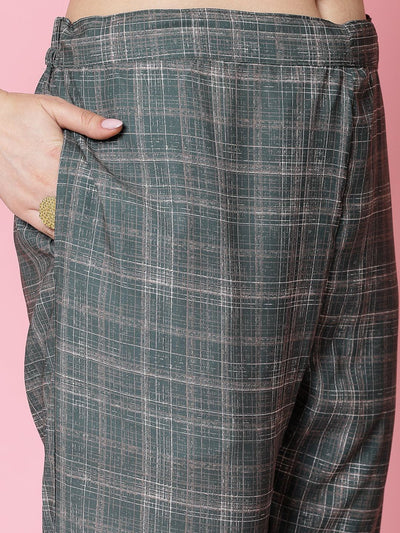 Bottle Green Geometric Printed Tunic Top with Trousers, overlap V collar, three-quarter sleeves, elasticated waistband.