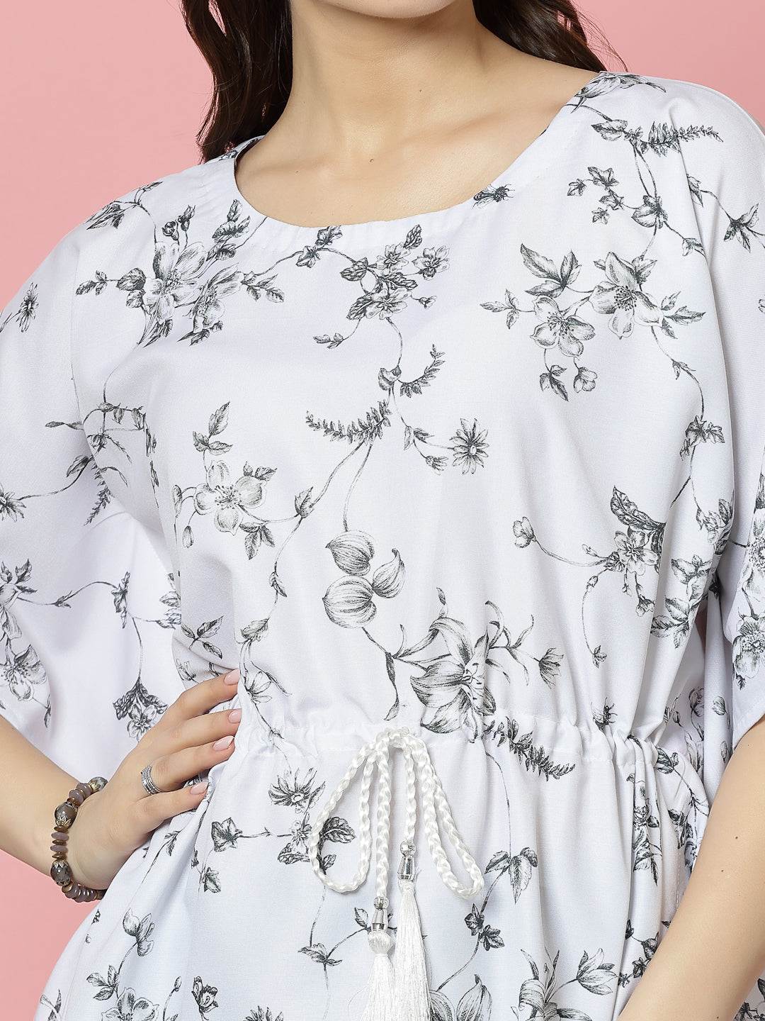 Floral printed kaftan with waist tie-ups.