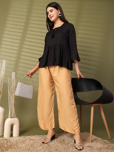 Fawn solid rayon straight palazzo with wide leg fit and elasticated waistband.