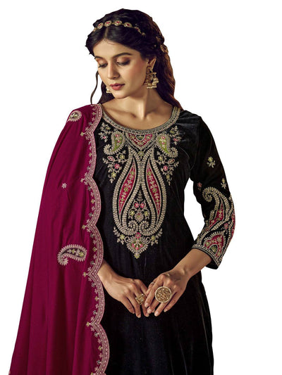 Black Embroidered Velvet Kurta with Dupatta Set