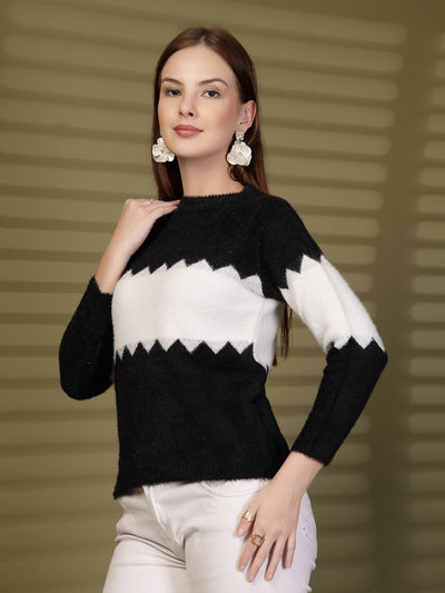 Black & White Zigzag Pattern Woollen Sweater