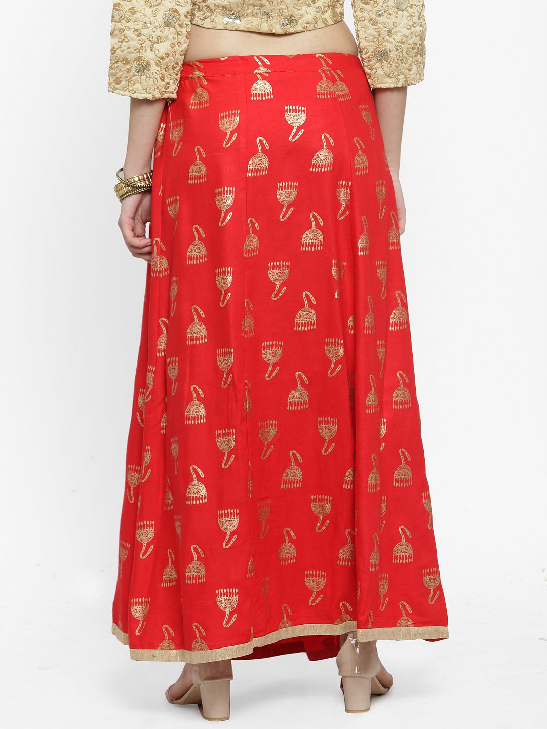 Red printed maxi skirt with stylish design in rayon fabric.