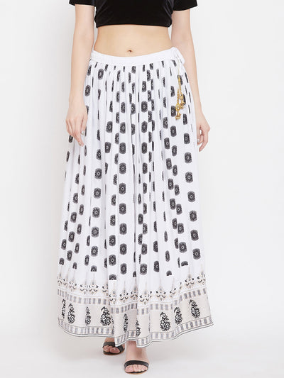 Clora White Flared Printed Skirt