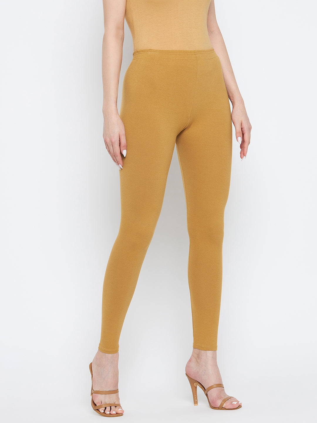Fawn solid ankle length leggings in premium cotton lycra fabric for comfort.
