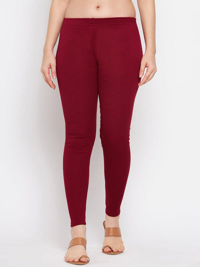 Maroon solid woolen leggings for a casual wardrobe update.