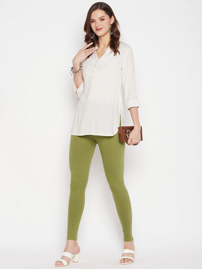 Olive solid ankle length leggings with elasticated waistband.