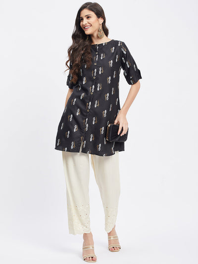 Cream Chikankari solid narrow palazzo with elasticated waistband and drawstring.