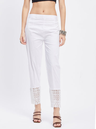 Off-White Solid Hem Design Straight Trouser