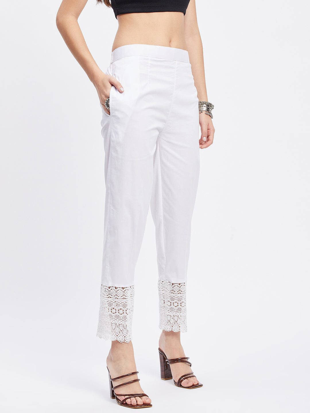 Off-White Solid Hem Design Straight Trouser