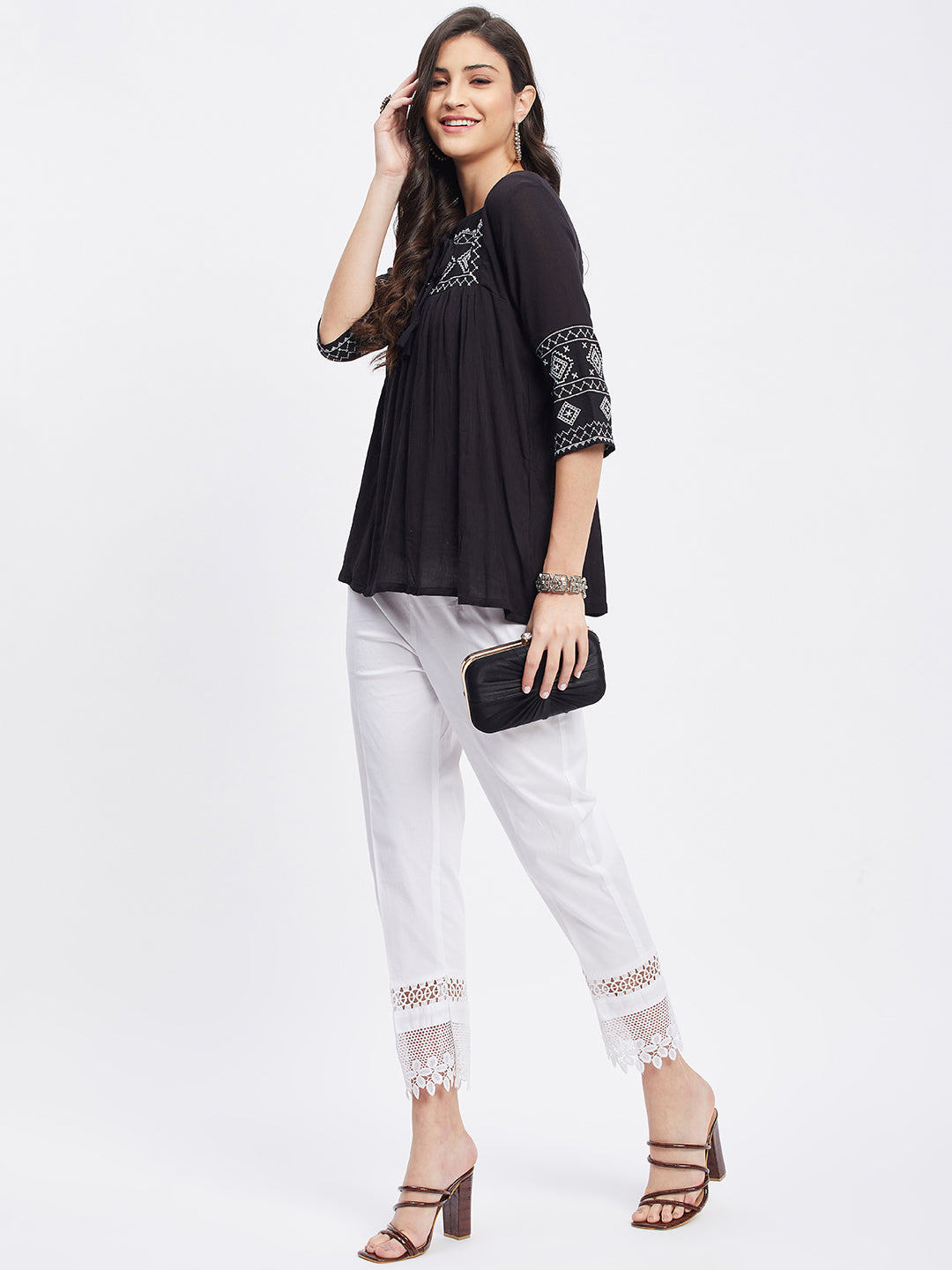 White solid hem design straight trouser with hoisery lace and elastic waistband.