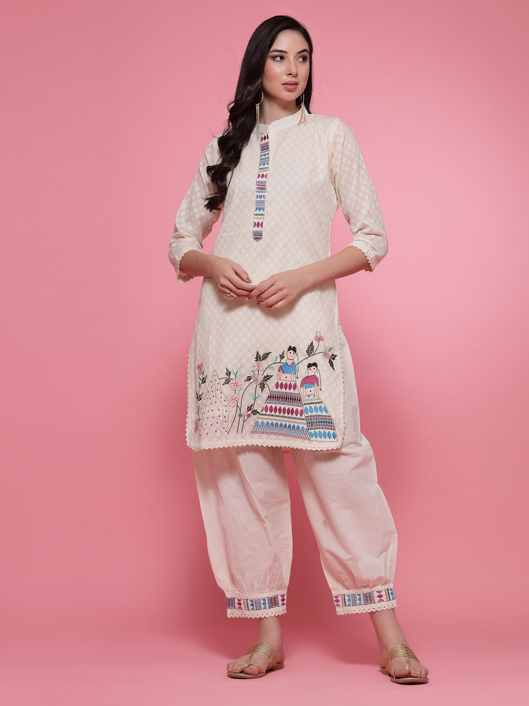 Sleeveless Kurti Design: ये है 5 स्लीवलेस कुर्ती का शानदार कलेक्शन, इनसे  मिलेगी जबर स्टाइल और नहीं आएगा पसीना - sleeveless kurti new design women  must try this summer to look beautiful