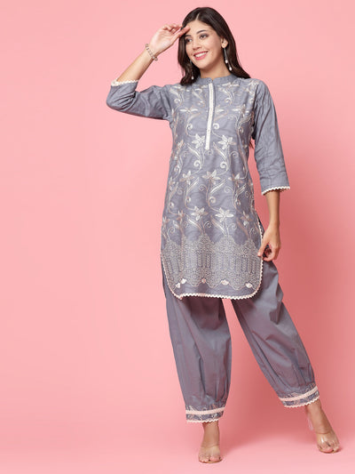 Women Embroidered Kurta with Afghani Pants