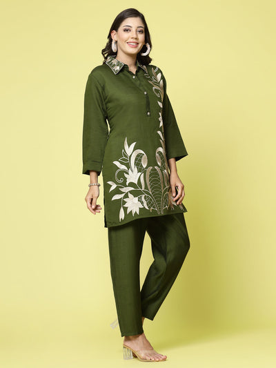 Women embroidered tunic with trousers co-ords set, featuring floral detailing and three-quarter sleeves.
