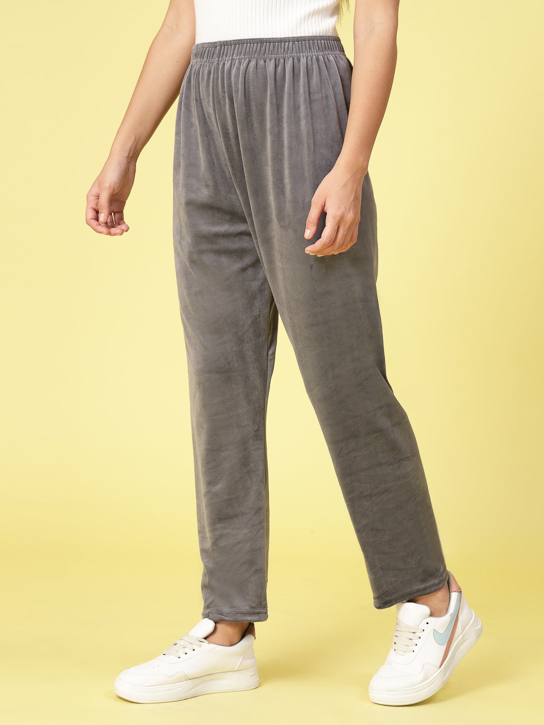 Women Velvet Straight Fit Palazzo with elasticated waistband.