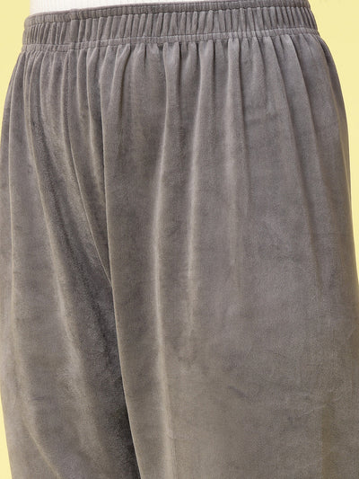 Women velvet straight fit palazzo with elasticated waistband.